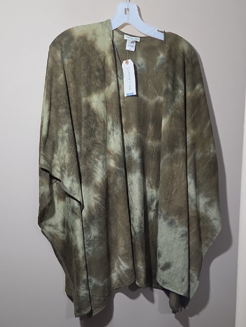 EARTHBOUND Olive and Sage Tie-Dye Open Vest